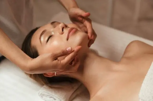 ItStyle Saint-Chamond - Soin du visage en Institut de beauté - 1
